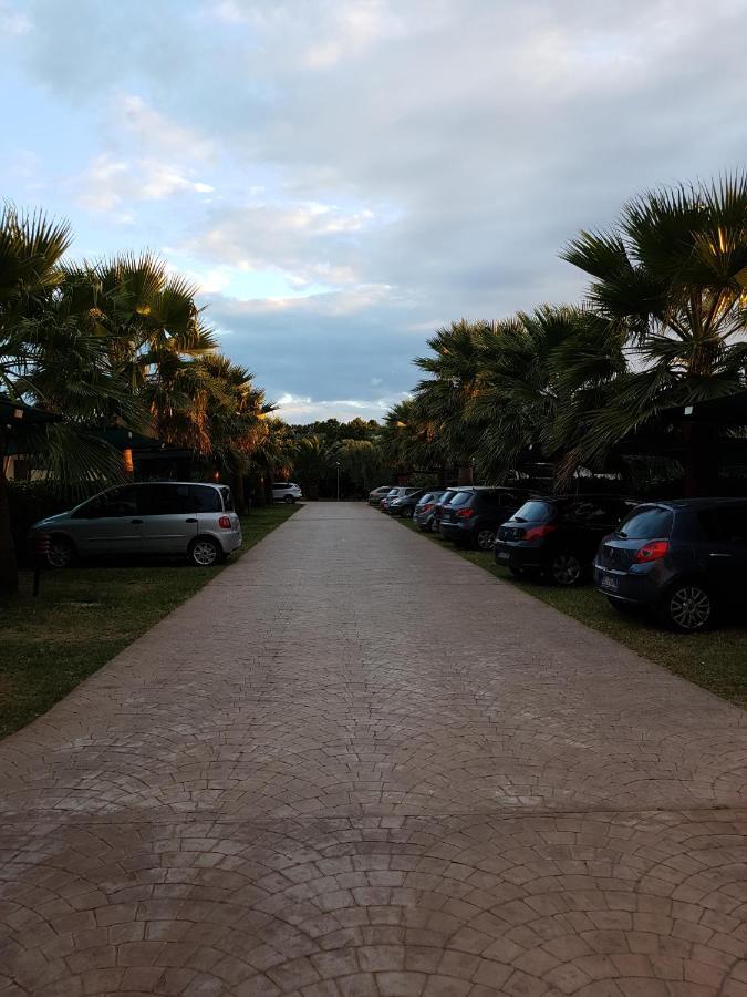 Villaggio Alba Chiara В'єсте Екстер'єр фото